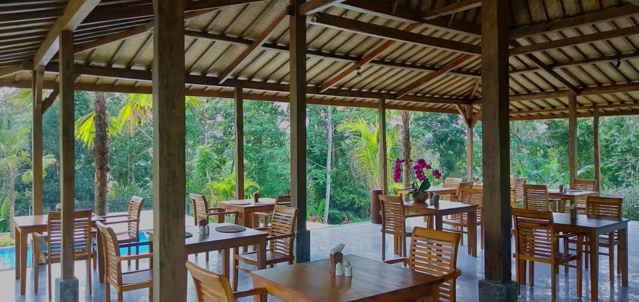Vrindavan Ubud Villa Тегаллаланг Экстерьер фото