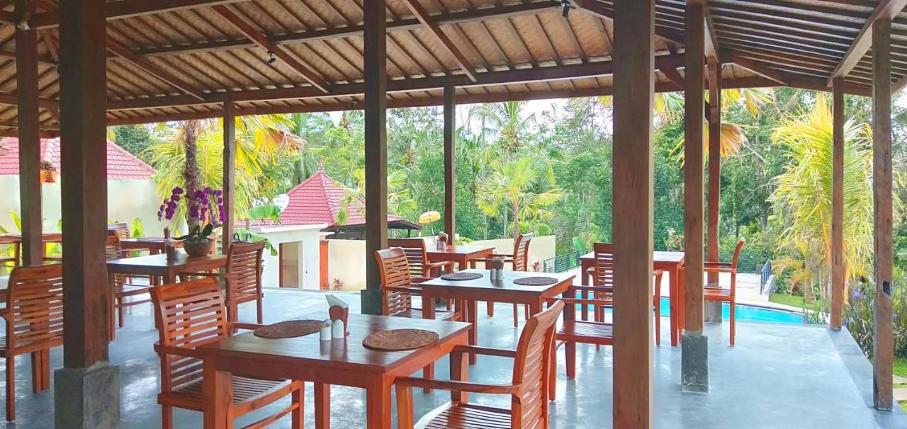 Vrindavan Ubud Villa Тегаллаланг Экстерьер фото