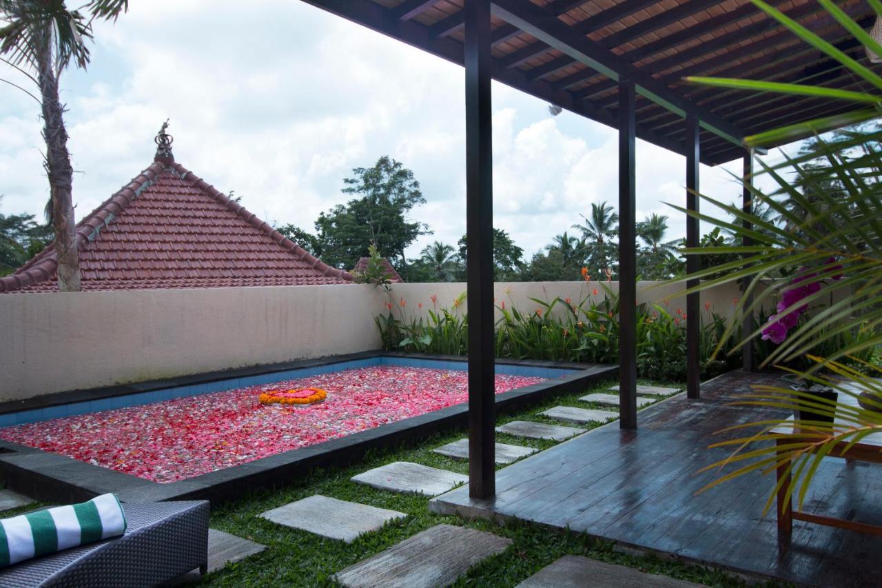 Vrindavan Ubud Villa Тегаллаланг Экстерьер фото