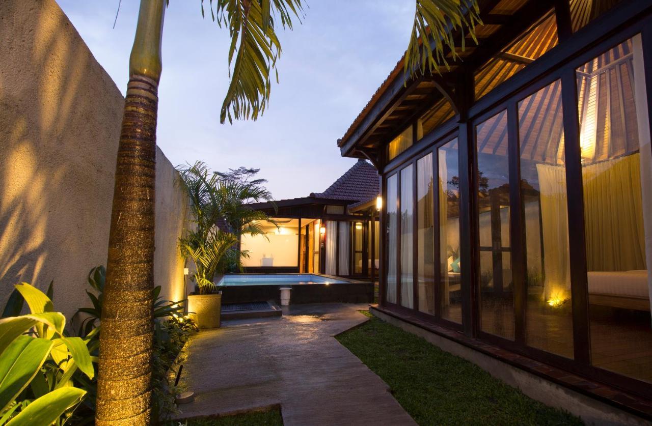 Vrindavan Ubud Villa Тегаллаланг Экстерьер фото