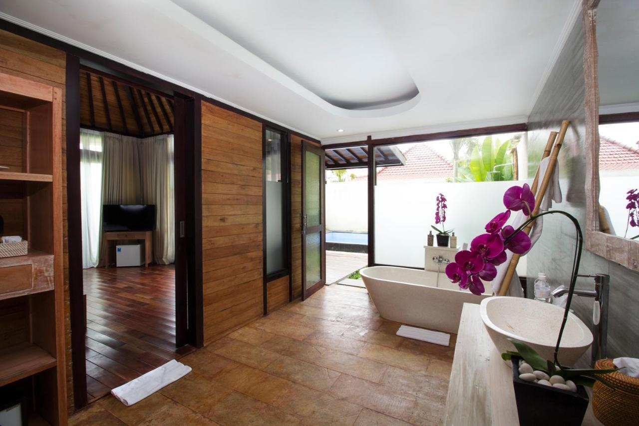 Vrindavan Ubud Villa Тегаллаланг Экстерьер фото